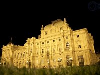 Hrvatsko narodno kazalište (HNK) noću